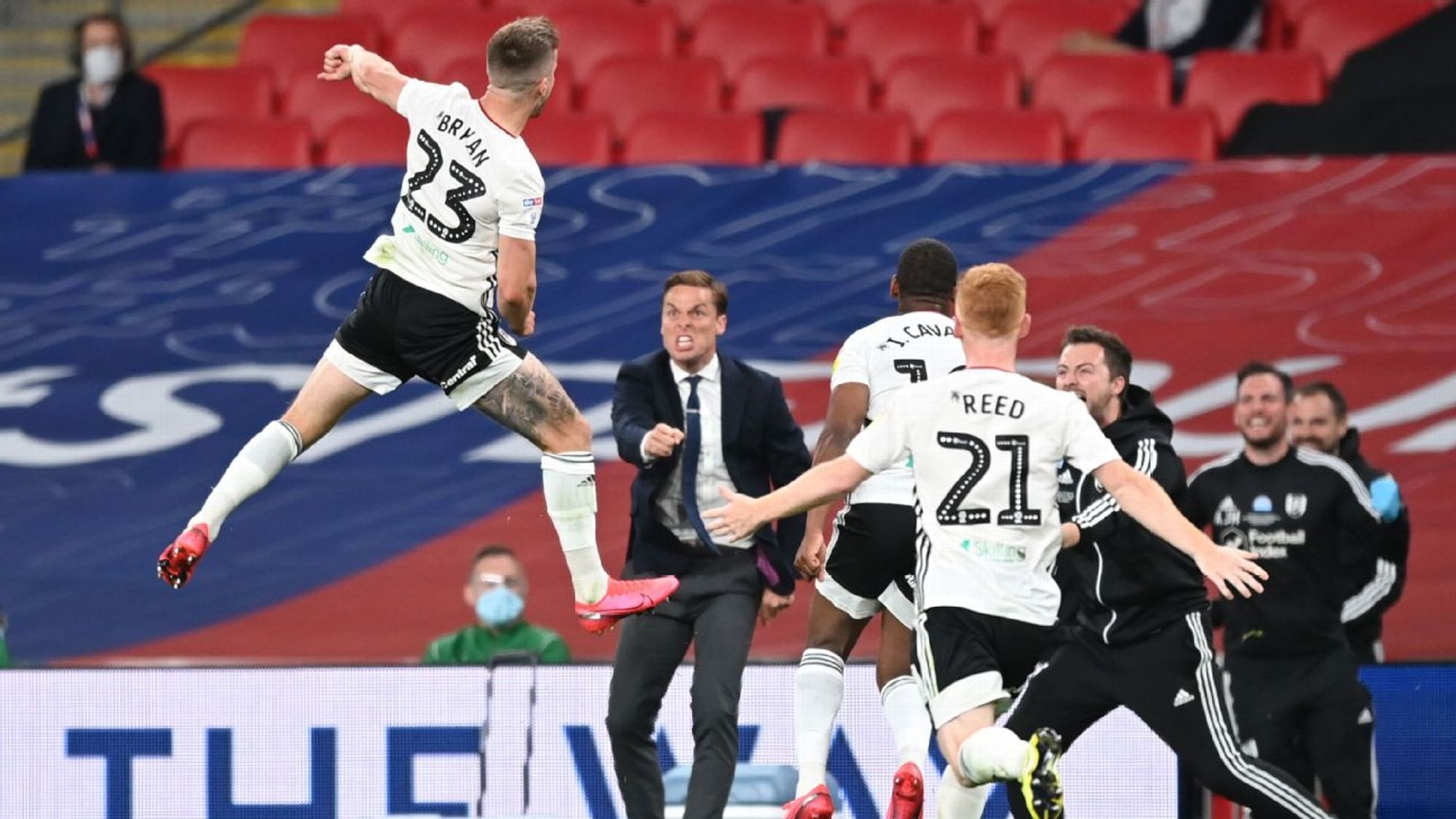 言和球场位 言和球场位